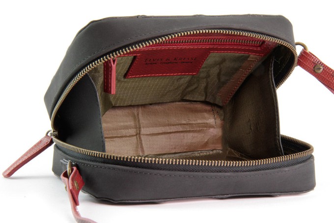 Disco Bag | Leather & Fire-hose from Elvis & Kresse