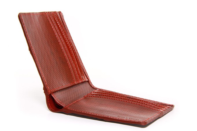 Billfold Wallet | Leather & Fire-hose from Elvis & Kresse
