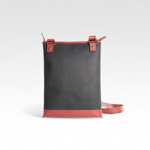 Reporter Bag | Printing Blanket & Fire-hose from Elvis & Kresse