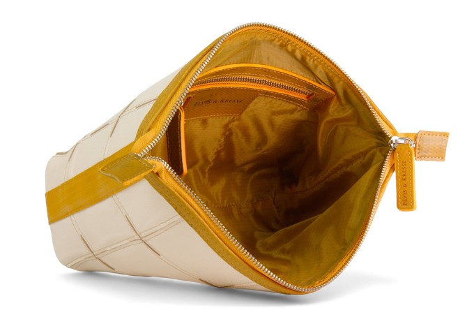 Cosmetics Case / Toiletry Bag | Leather & Fire-hose from Elvis & Kresse