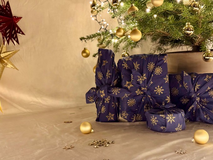 Furoshiki Gift Wrap - 3 Pack (Sizes Small, Medium & Large) Single Sided Bundle - Midnight Snowflakes from FabRap