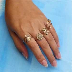 Bronzen ring zonnebloem from Fairy Positron