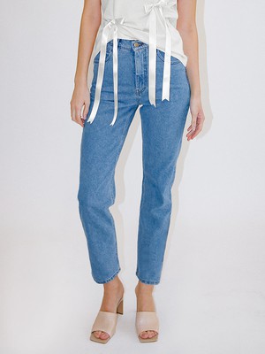 High Waisted Organic & Recycled Mom Fit Plain Jeans from Fanfare Label