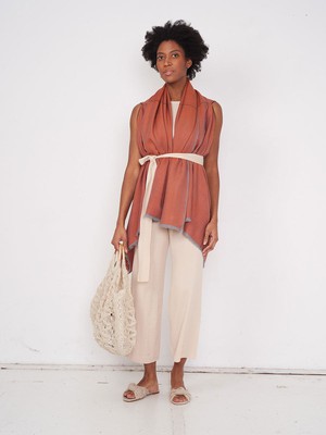 cape infinity lite wool spice from Fifth Origins