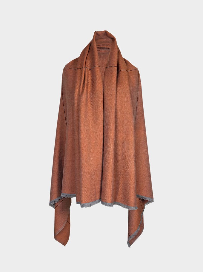 cape infinity lite wool spice from Fifth Origins