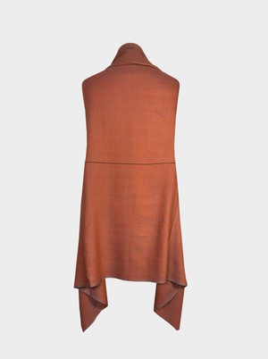 cape infinity lite wool spice from Fifth Origins