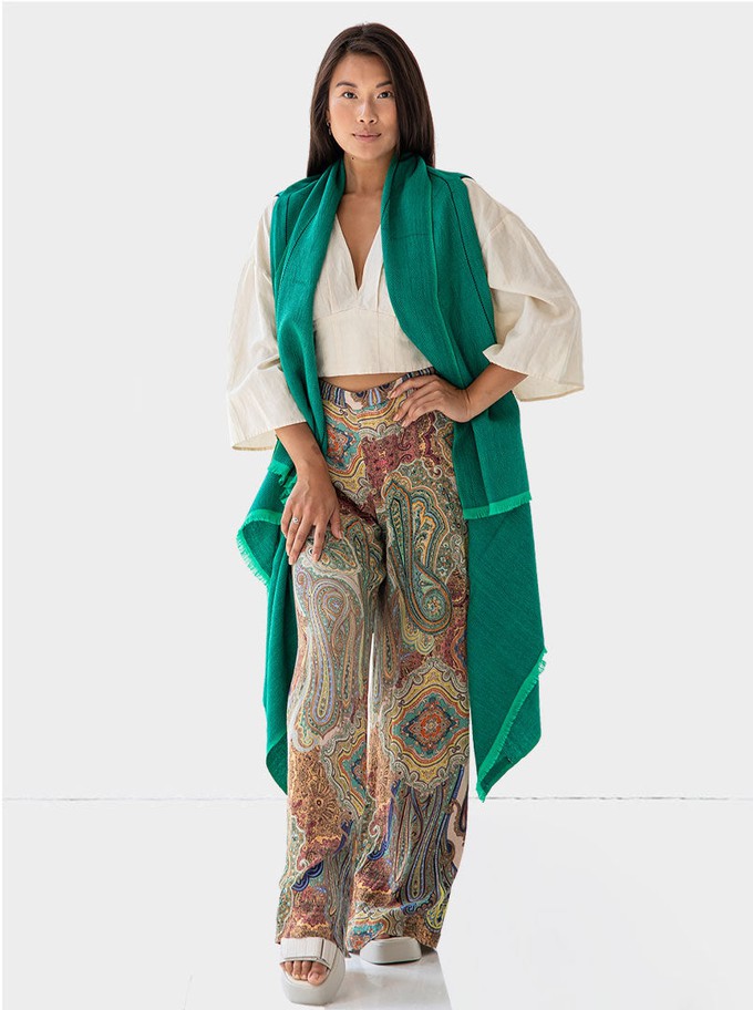 cape infinity lite wool emerald from Fifth Origins