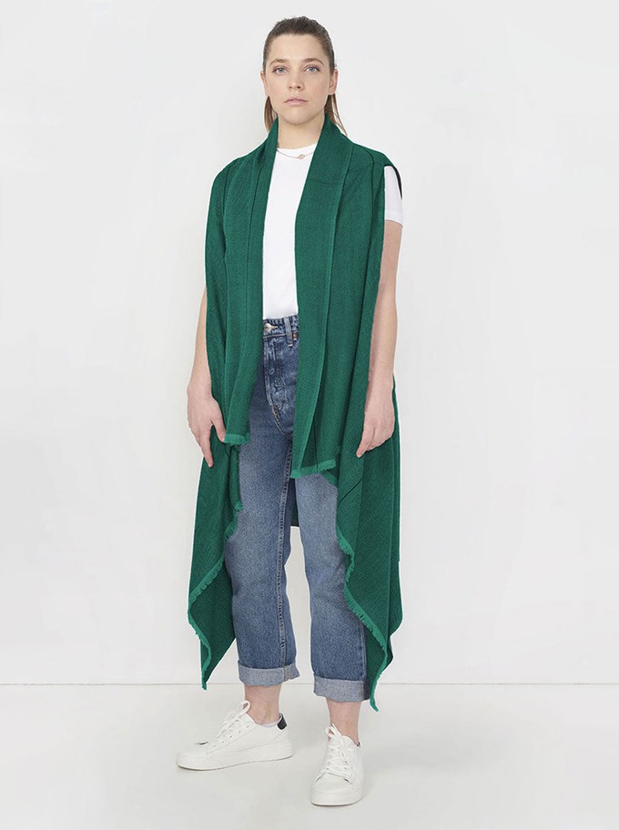 cape infinity lite wool emerald from Fifth Origins