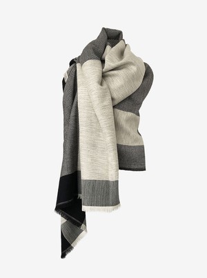 cape infinity wool black white from Fifth Origins