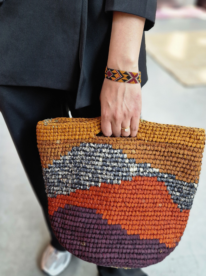 beaded bracelet orange rain from Fifth Origins