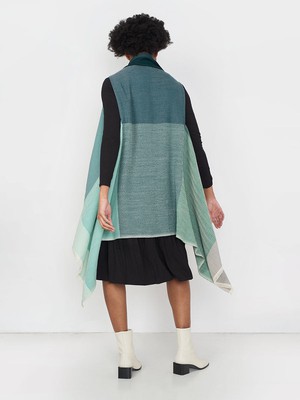 cape infinity wool aurora from Fifth Origins