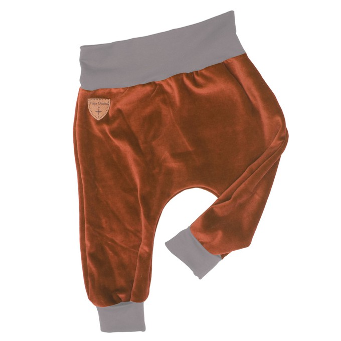 Organic velour pants Hygge mini with growth adaption, caramel (brown) from Frija Omina