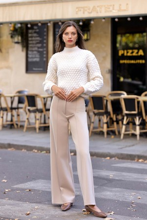 Nala Stretch Pants from GAÂLA