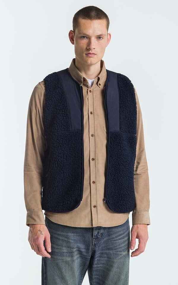 Vest Tenji Sherpa from Het Faire Oosten