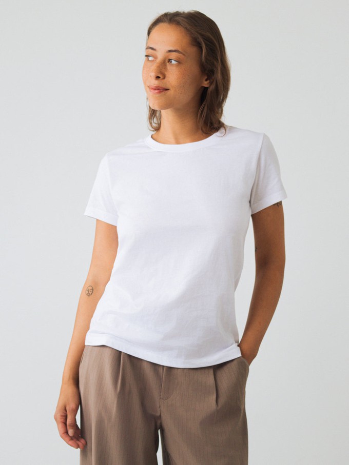 T-shirt Women from Honest Basics