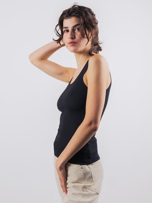 Scoop Rib Top from Honest Basics