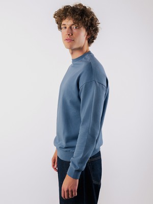 Light Crew Men from Honest Basics