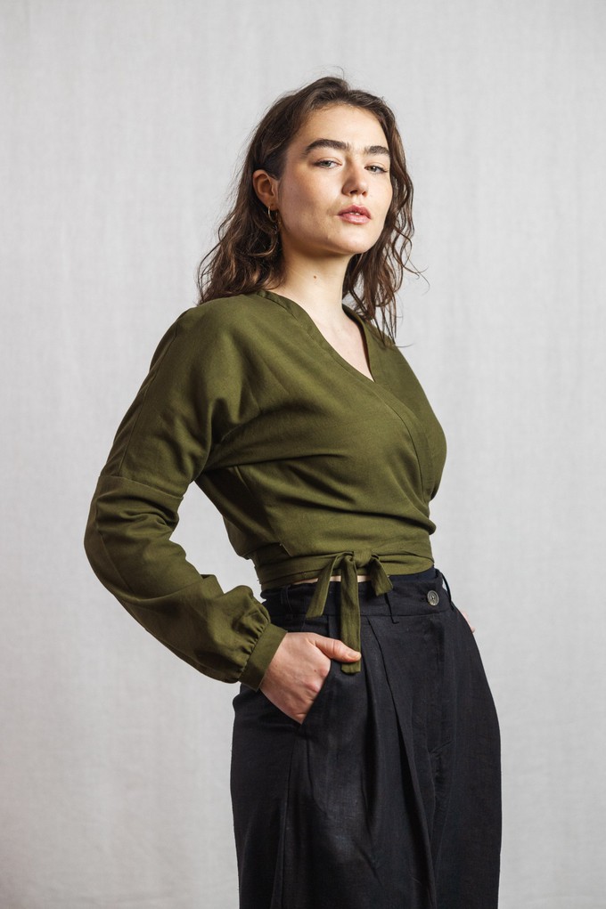 Cotton wrap blouse Harita moss green from Jyoti - Fair Works