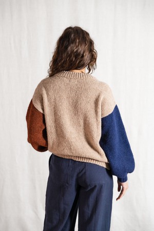 Baby-Alpaka Strickpullover Lupuna Colorblock Sand from Jyoti - Fair Works