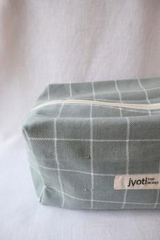 Cotton toiletry bag Phavvaara Ice via Jyoti - Fair Works