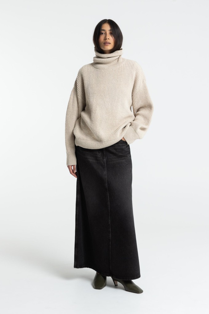 AMIRAH | VILMA BROWN BLACK WORN from Kings of Indigo