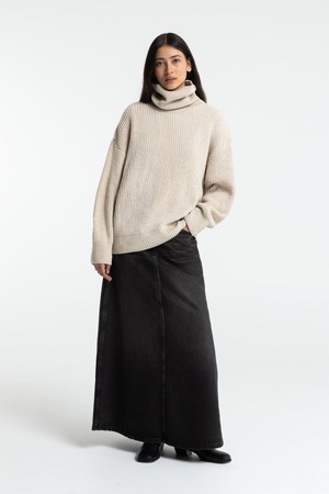 AMIRAH | VILMA BROWN BLACK WORN from Kings of Indigo