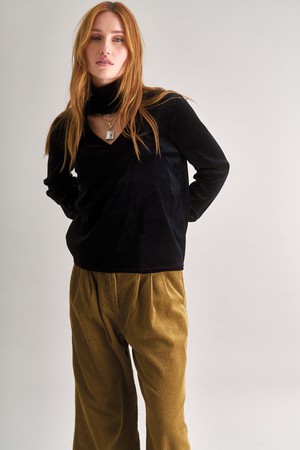 ALICE Velvet Top - Black from KOMODO