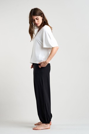 TERESA Jogger - GOTS Organic Cotton Black from KOMODO