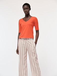 Half sleeve shirt V-neck via LANIUS