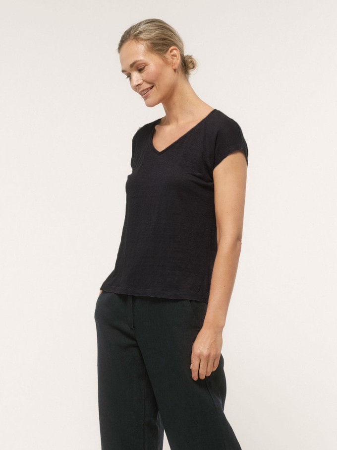 V-neck shirt from LANIUS