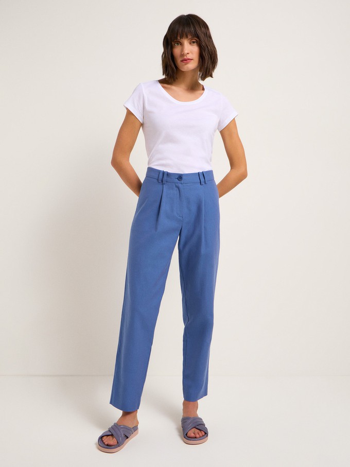 Trousers with pleats from LANIUS