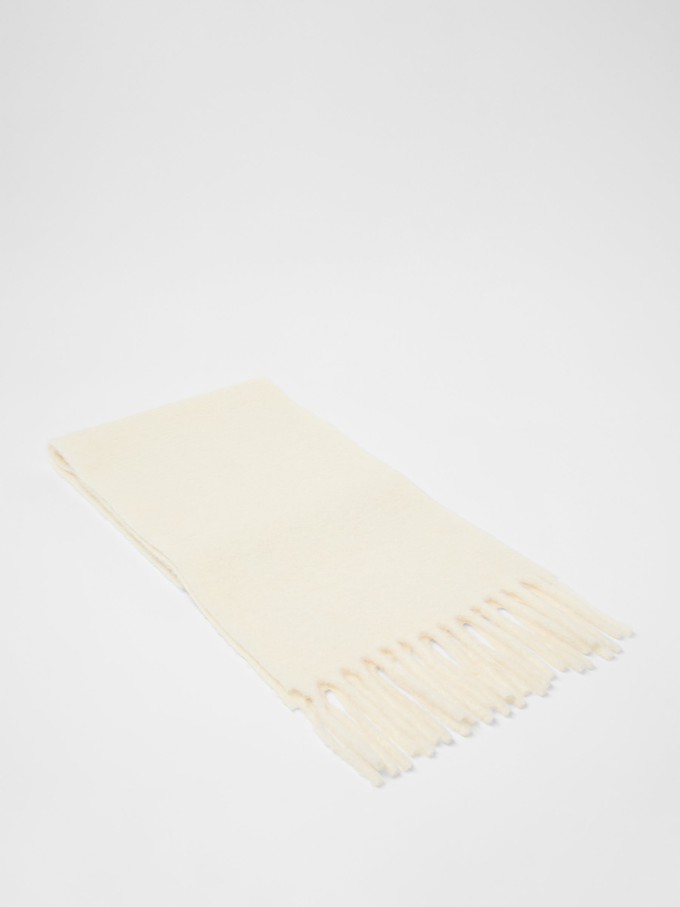 Boucle scarf from LANIUS