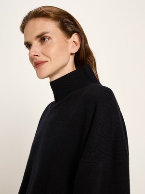 Oversized Pullover (GOTS) from LANIUS