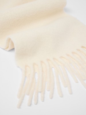 Boucle scarf from LANIUS