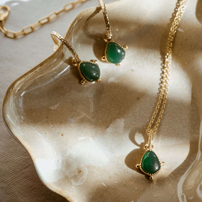 Soul Stone Hoops Green Onyx Silver from Loft & Daughter