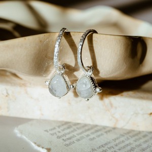 Soul Stone Hoops Moonstone Silver from Loft & Daughter