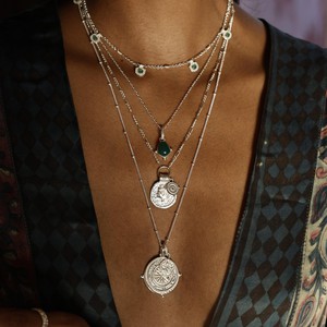 Amara Choker Green Onyx Silver from Loft & Daughter