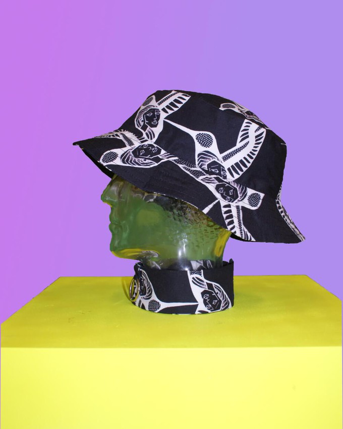 Fantoompijn Choker from logocomo