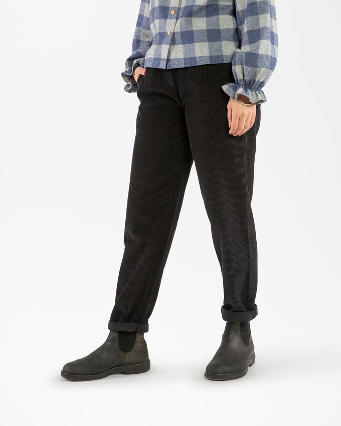 Corduroy Pants black from Matona
