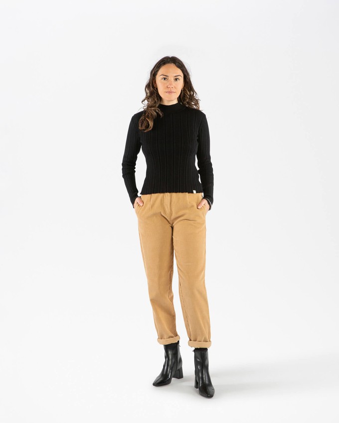 Ribbed Collared Longsleeve onyx from Matona