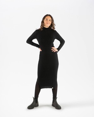 Ribbed Dress onyx from Matona
