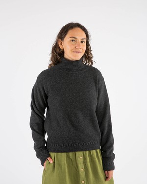Turtleneck Pullover charcoal from Matona