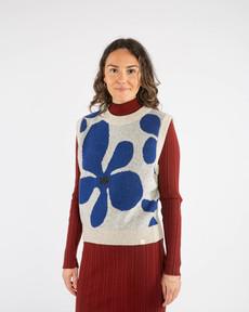 Layer Top flower via Matona