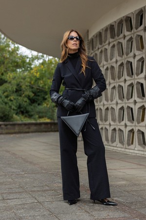 Han pants Black structure from Mon Col Anvers Han pants Black structure from Mon Col Anvers