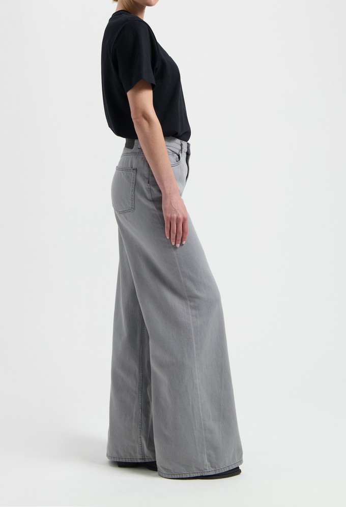 Sara High Loose Flow - Marge Grey from Mud Jeans