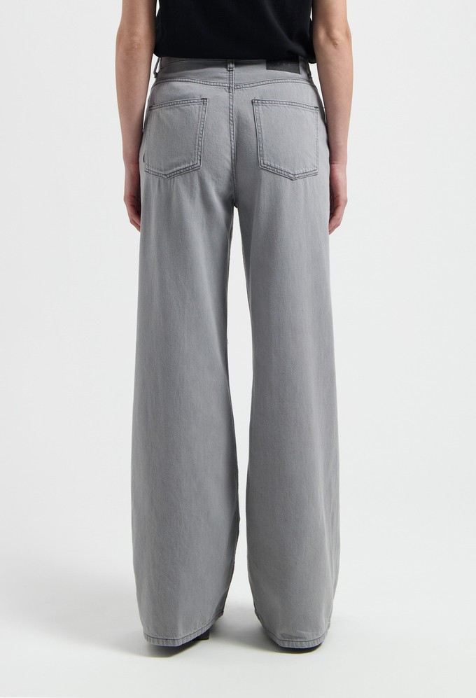 Sara High Loose Flow - Marge Grey from Mud Jeans