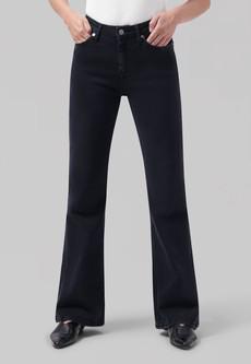 Isy Flared - Stone Black via Mud Jeans