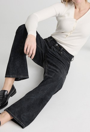 Emma Low Loose - Dry Black from Mud Jeans