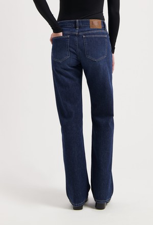 Carry Mid Straight - Faded Vintage from Mud Jeans