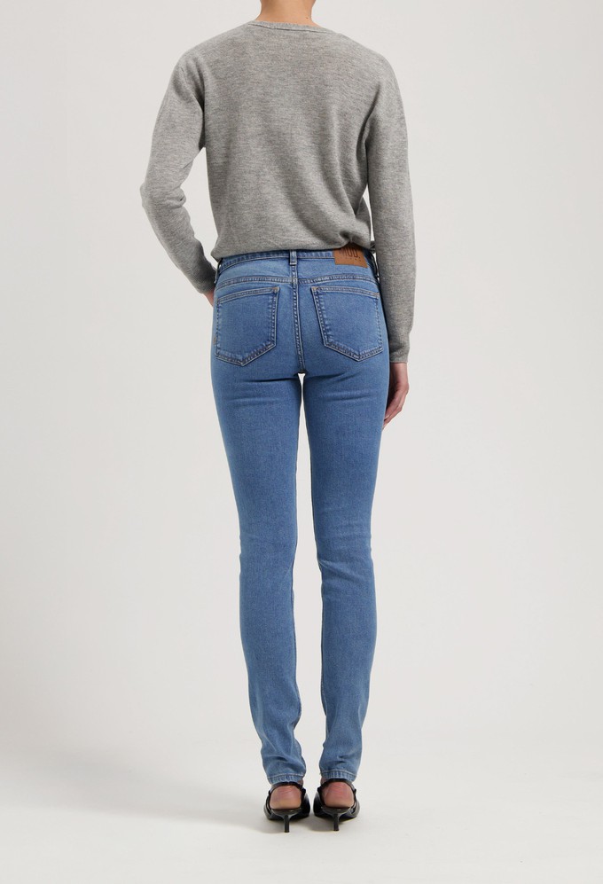 Skyler Mid Skinny - Stone Vintage from Mud Jeans